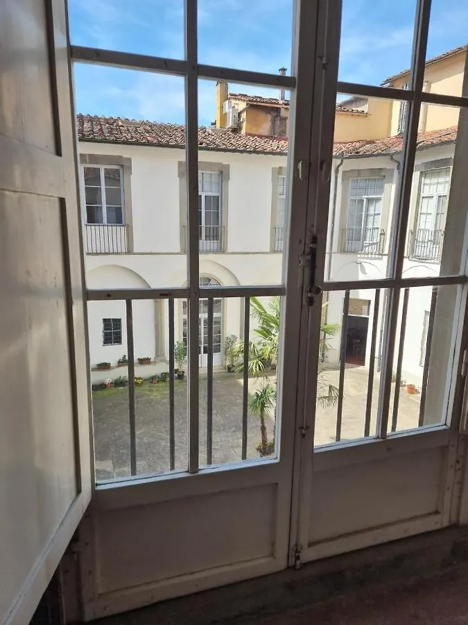 アパート フィレンツェLa Birba Badessa Di Ponte Vecchioアパートメント イタリア